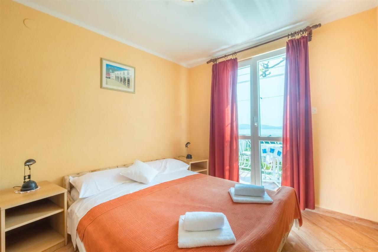 Adria Guest house